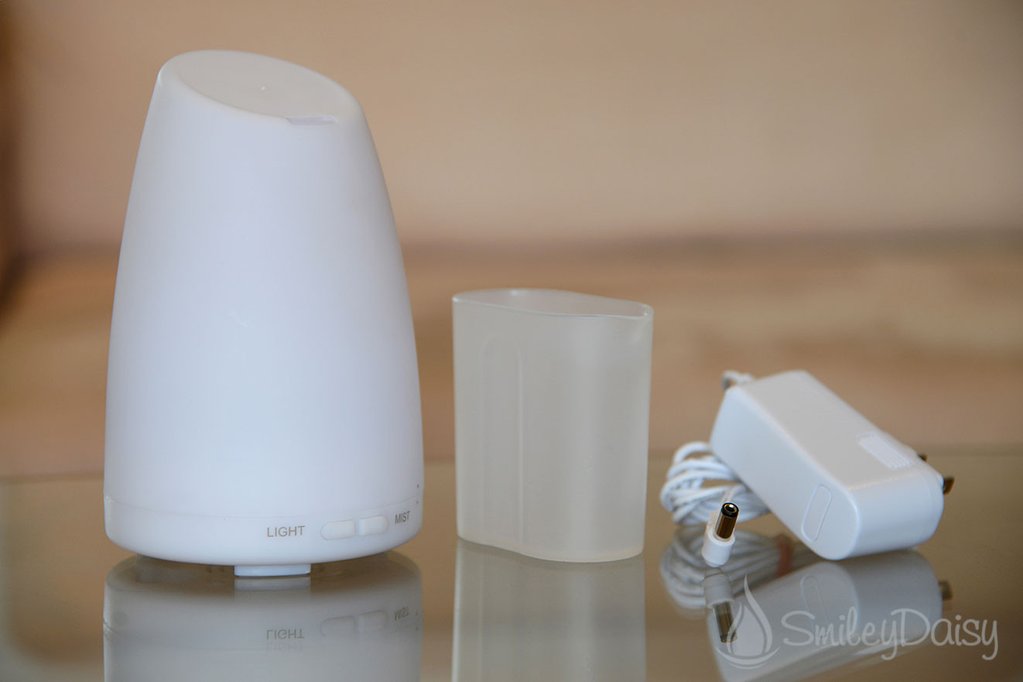 Aromatherapy Essential Oil Diffuser - The Daisy